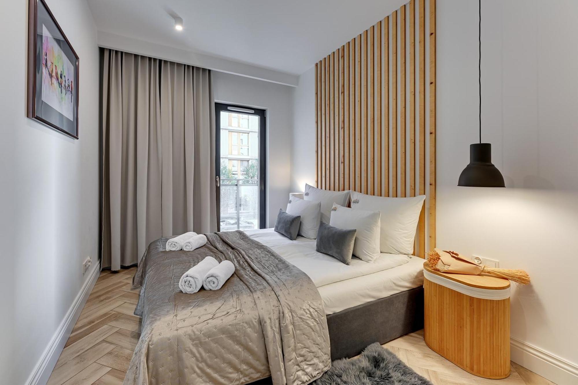 Aura III Apartments & Free Parking By Downtown Apartments 그단스크 객실 사진