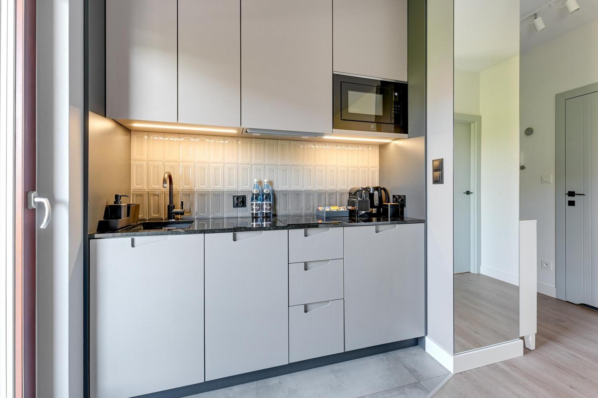 Aura III Apartments & Free Parking By Downtown Apartments 그단스크 객실 사진
